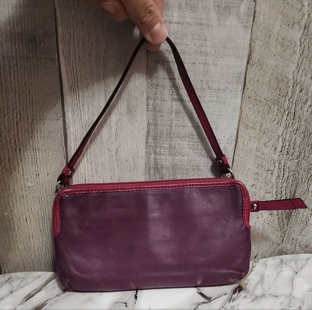 🌷Vintage Coach Daisy Leather Double Wallet / Wrislet in Magenta and Purple🌷 - Picture 2 of 15